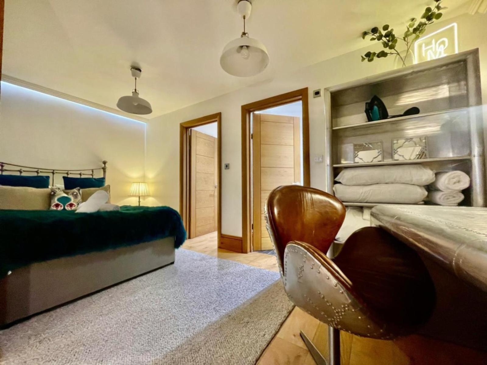 By The Beach Large Central Stylish Studio For 4 Guests Brighton Luaran gambar
